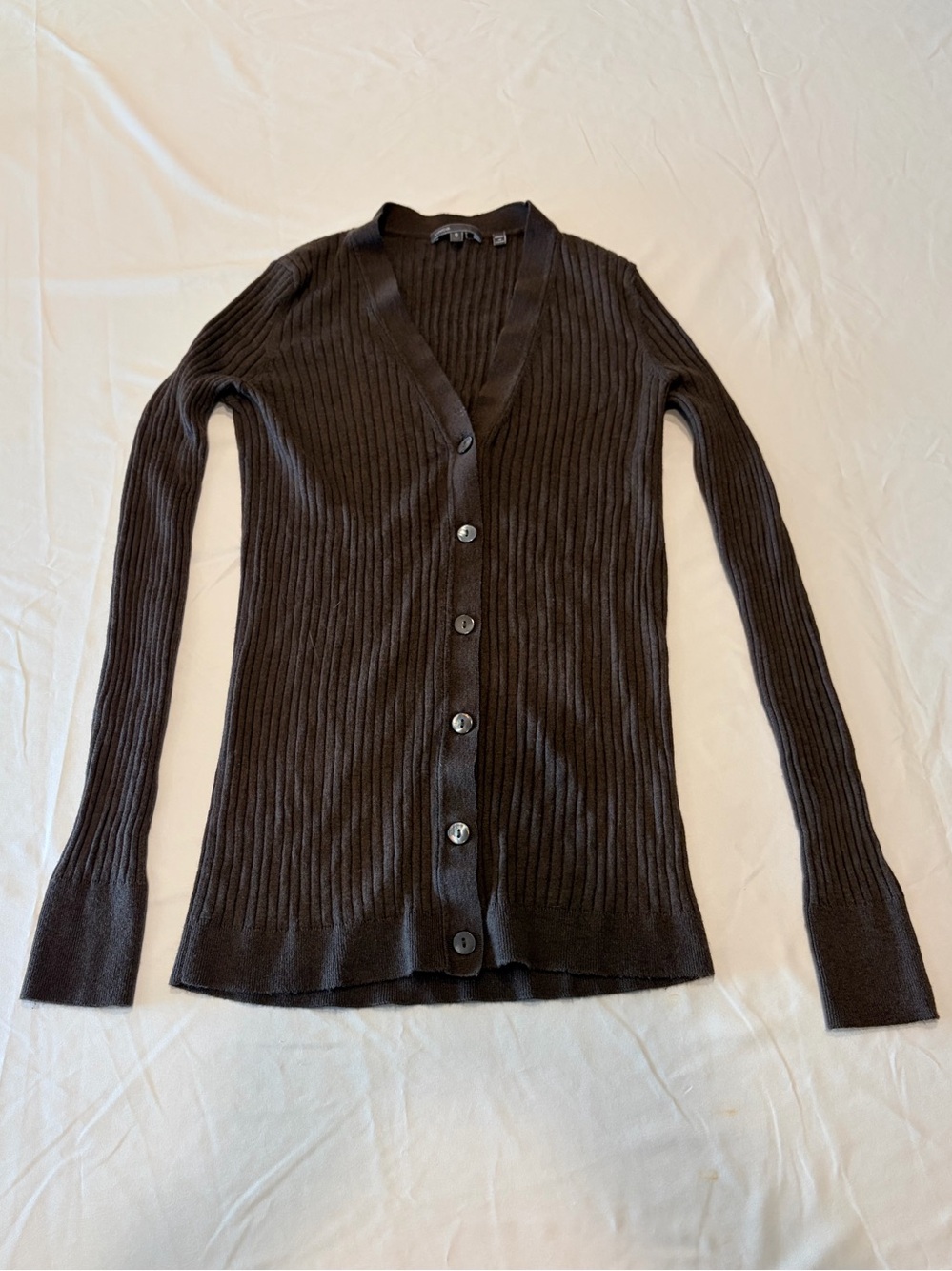 Vince Dark Brown Fitted Ribbed V-Neck Button Cardigan Sweater Size Small